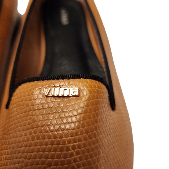 Viina Pointy Toe Flats - Picture 7 of 11